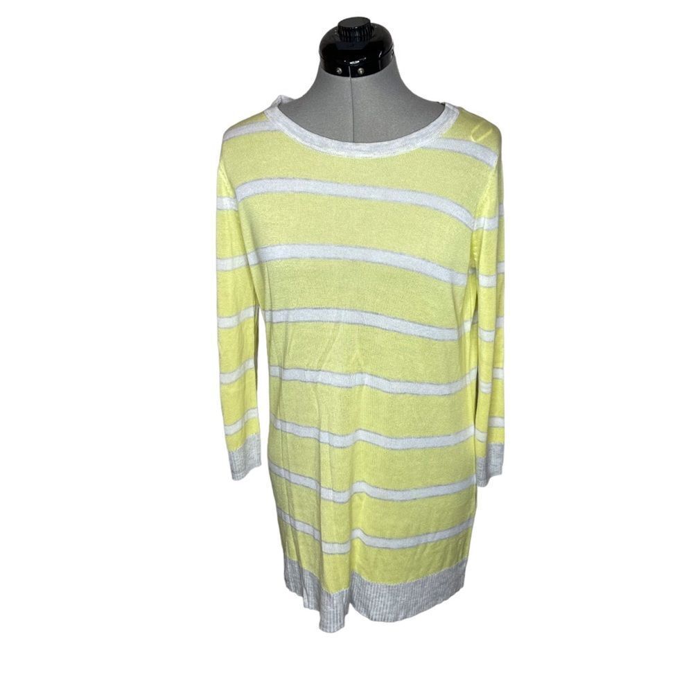 NWT Cyrus yellow white grey sweater size Medium